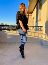 Load image into Gallery viewer, Power Hour Black Pleated Kimono Blouse