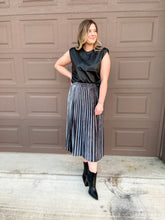 Load image into Gallery viewer, Velvet Pleated Skirt with Elastic Waist Band