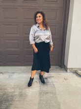 Load image into Gallery viewer, Velvet Pleated Skirt with Elastic Waist Band