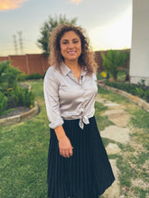 Load image into Gallery viewer, Velvet Pleated Skirt with Elastic Waist Band