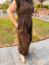 Load image into Gallery viewer, Wild Escape Leopard Jumpsuit