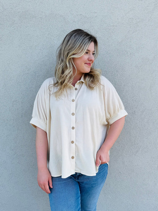 Cloud Nine Solid Waffle Button Down Half Sleeve With Collared Detail in Sand