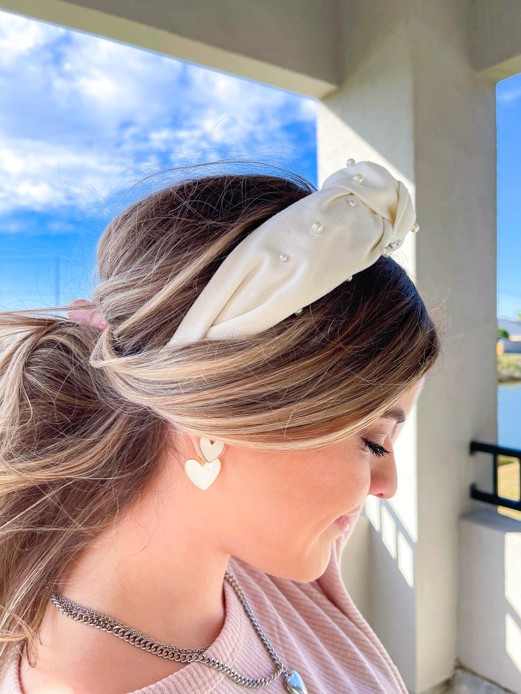 Be Our Guest White Pearl Knot Headband