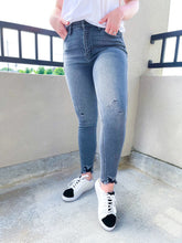 Load image into Gallery viewer, Raven Kancan Dark Grey High Rise Jeans
