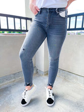 Load image into Gallery viewer, Raven Kancan Dark Grey High Rise Jeans