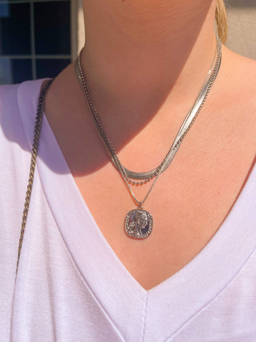 Silver Layer Necklace with Chain, Herringbone, Round Coin w/ Lady